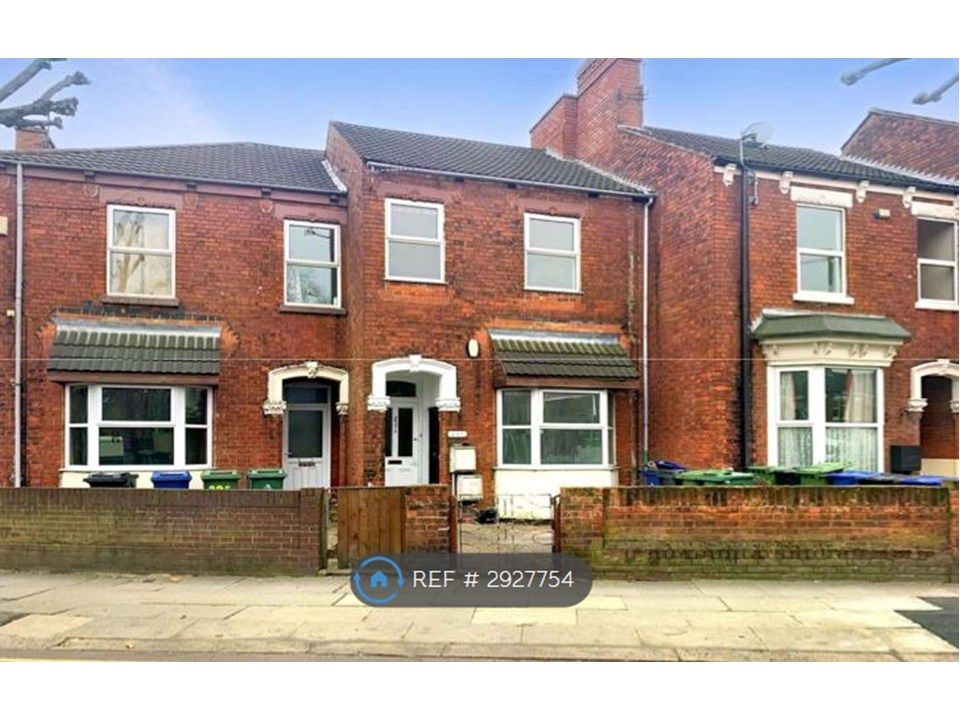 Property photo 1 of 12