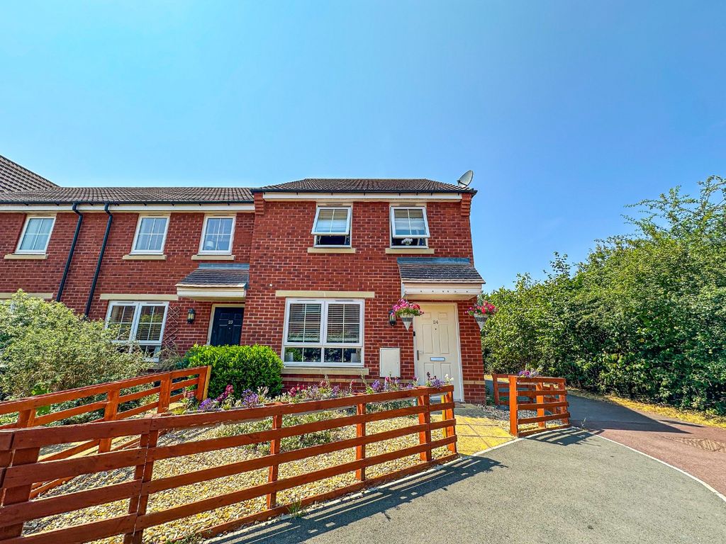Property photo 1 of 18 5298230