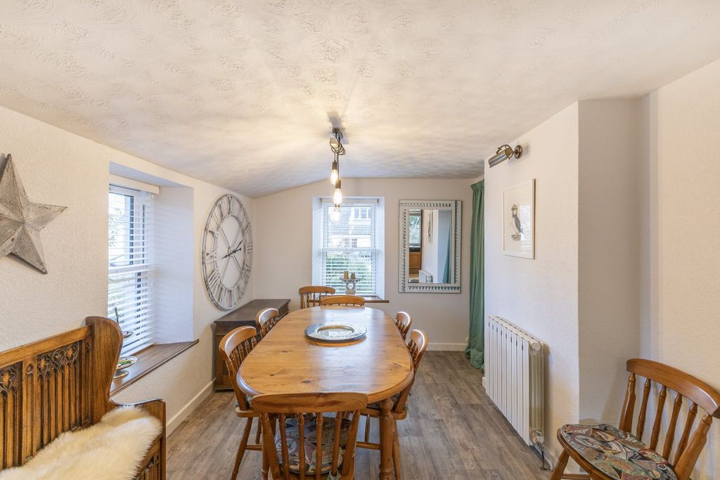 Additional image 9 of 4 bed detached house to rentLa Route De La Hougue Du Pommier, Castel, Guernsey GY5