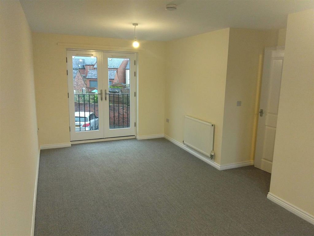 Property photo 2 of 9 Pro-Ydet4R3V.Jpeg