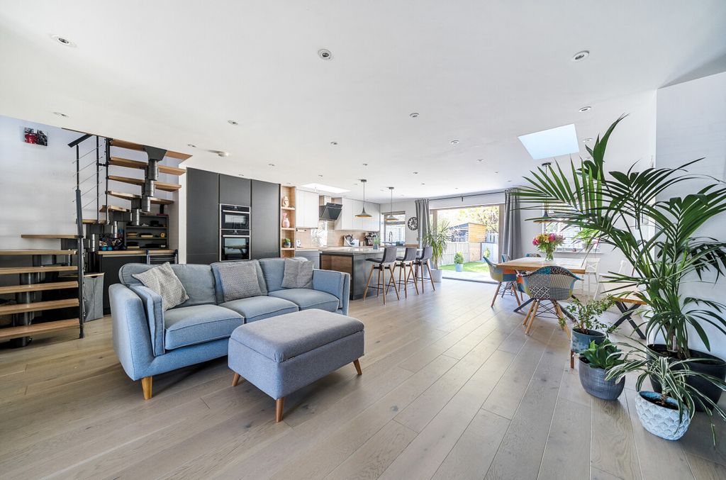 Property photo 3 of 21 1272454 (14).Jpg