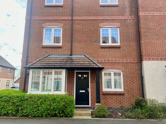 Property photo 2 of 8 Exterior