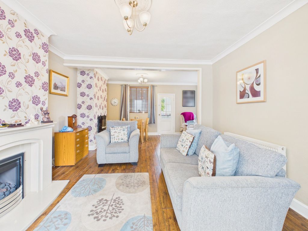 Property photo 3 of 42 4921646