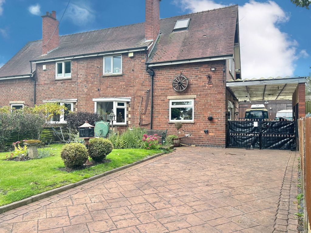 Property photo 1 of 28