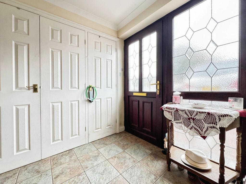 Property photo 3 of 35 3968575