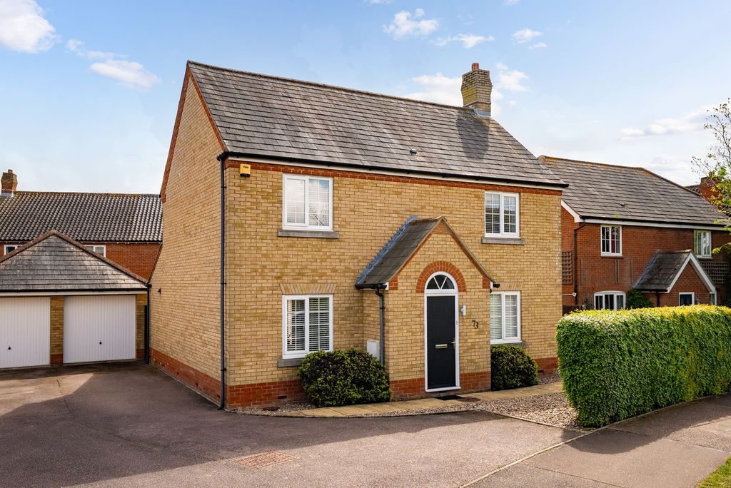 Property photo 3 of 27