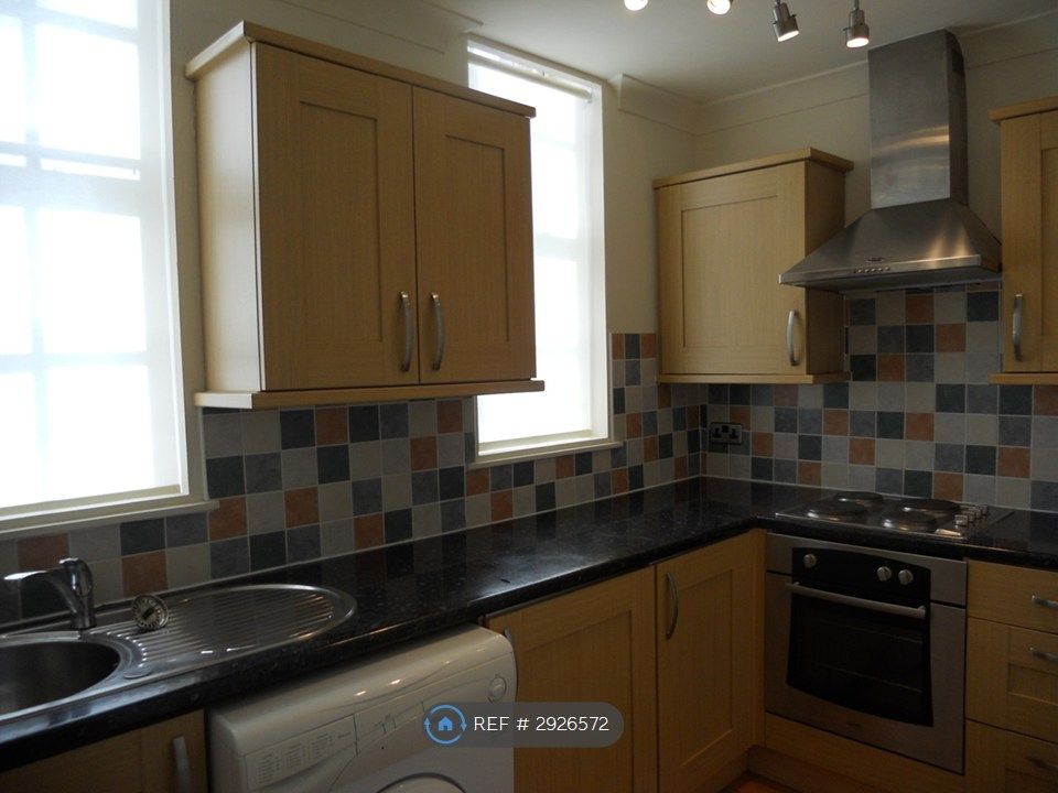 Property photo 2 of 13 Kitchen