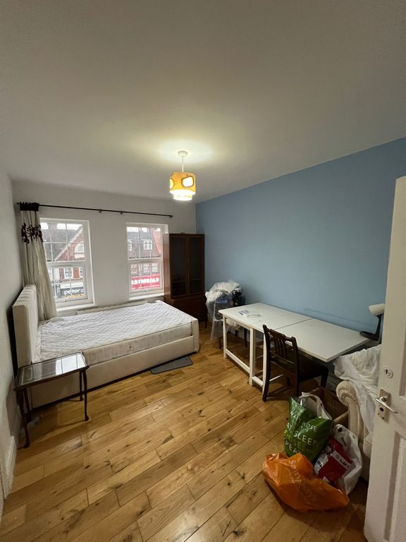 Property photo 3 of 7 Room Number 2 