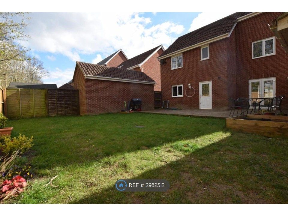 Property photo 2 of 3