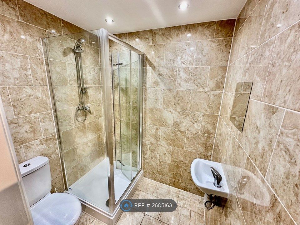 Property photo 3 of 4