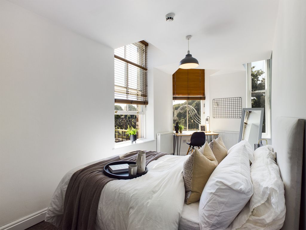 Property photo 3 of 26