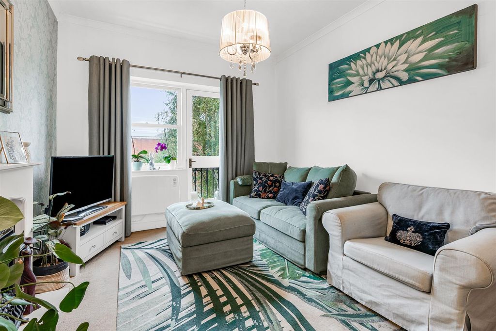 Property photo 2 of 14 Internal-7.Jpg