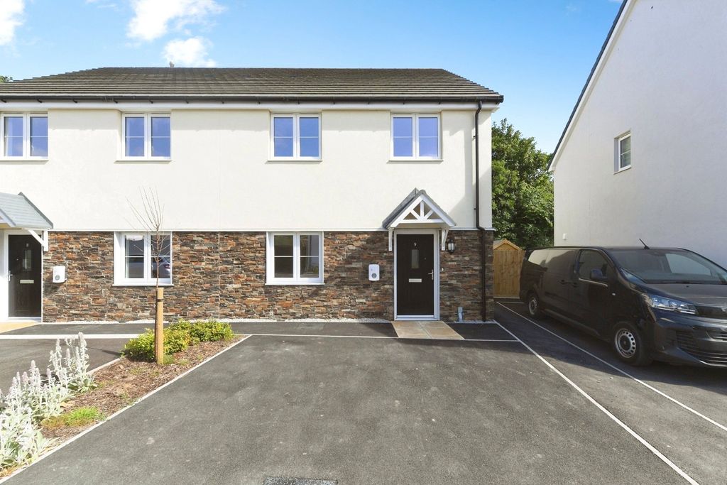 Property photo 1 of 15 Pbox-Img.Jpg
