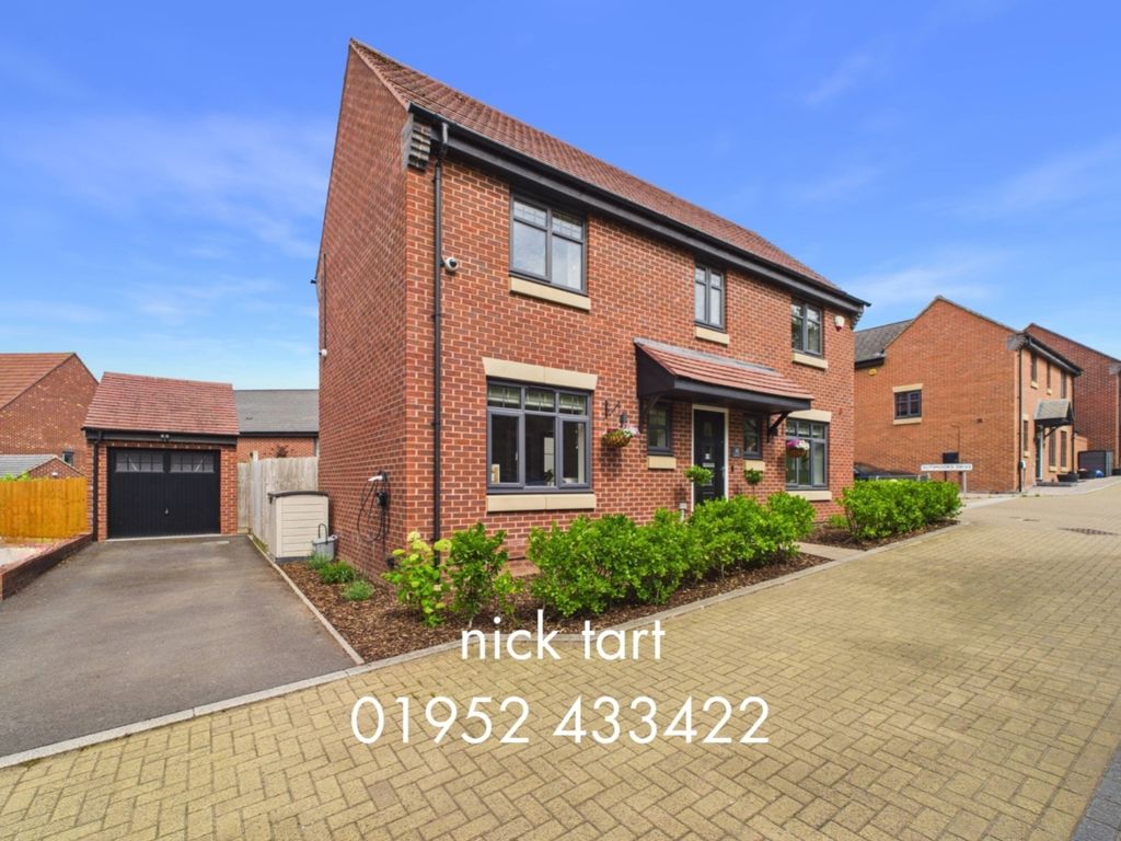 Property photo 1 of 17 10822693Front