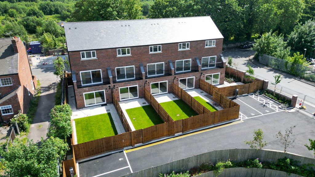 Property photo 1 of 48 Drone