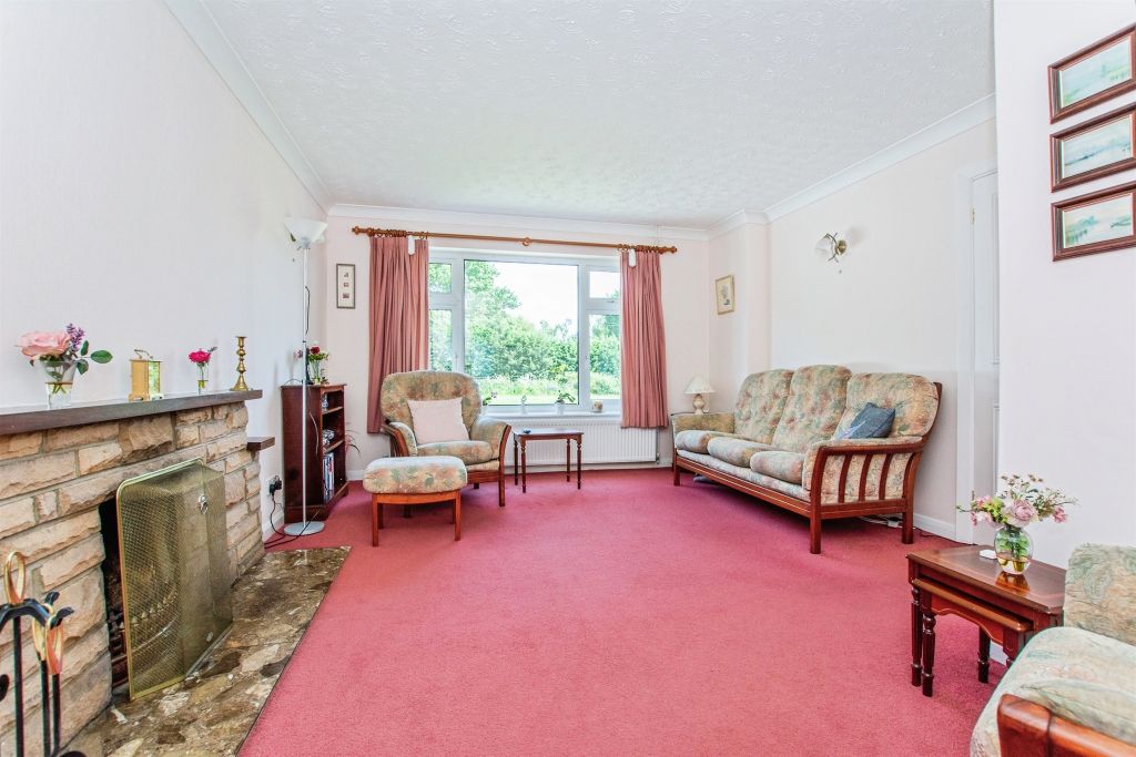 Property photo 3 of 20
