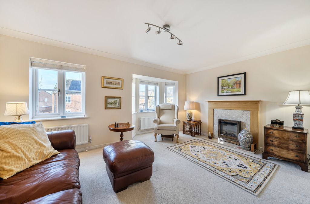 Property photo 2 of 17 140607710697c936Bcb191