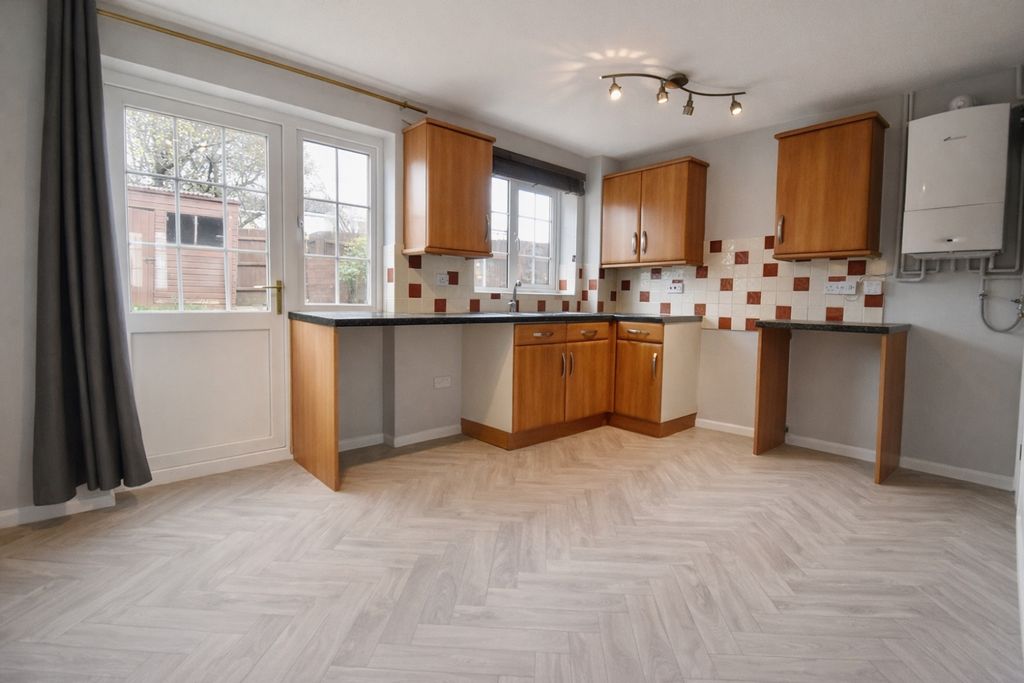 Property photo 3 of 8 Chatgpt Image Apr 1, 2026, 10_39_05 Am