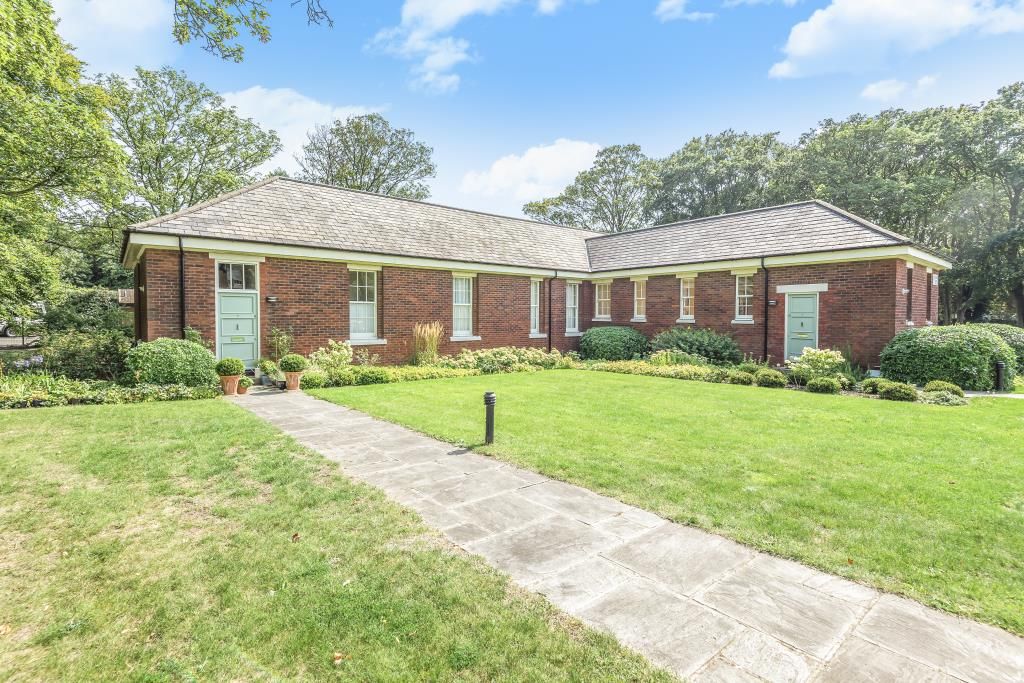 Property photo 3 of 10 External View