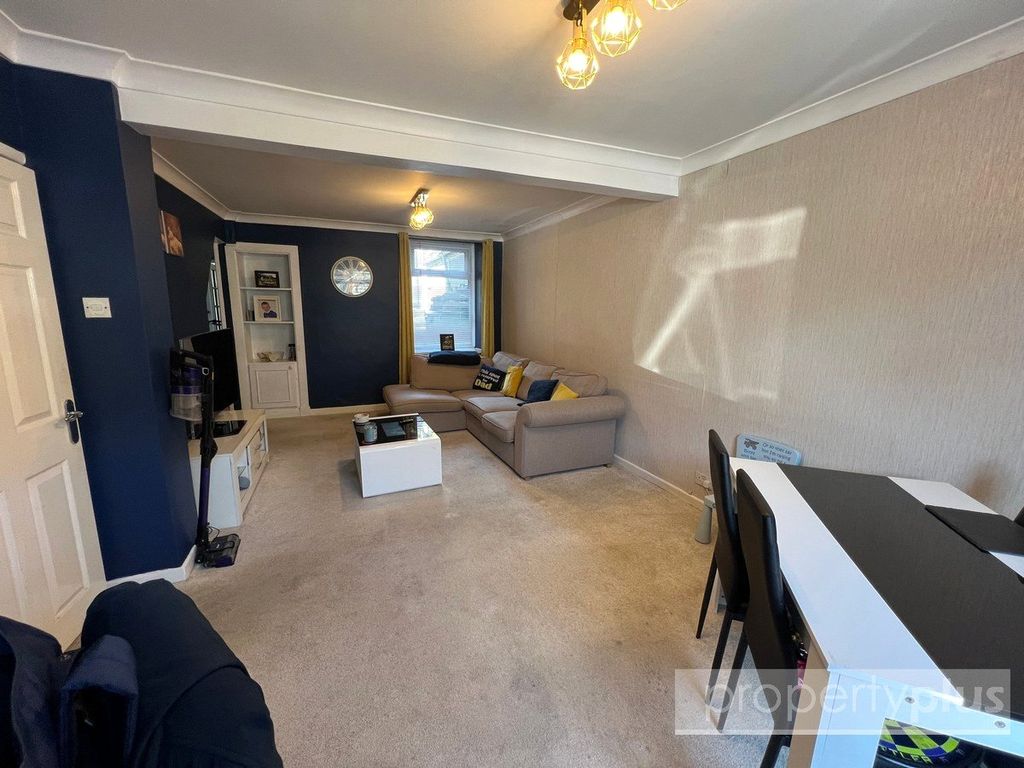 Property photo 3 of 12 Picture No. 07