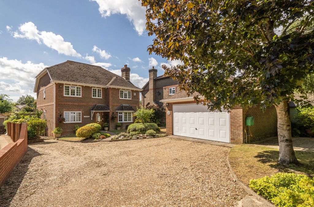 Property photo 1 of 13 1513316-2-6A96F54...