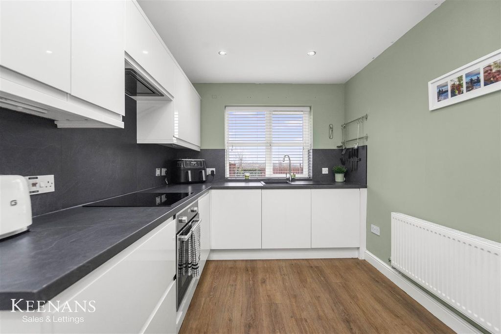 Property photo 3 of 51 3.Jpg