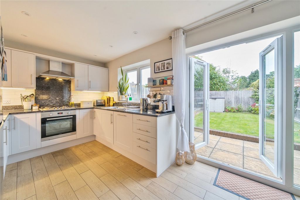 Property photo 2 of 18 Picture No. 07