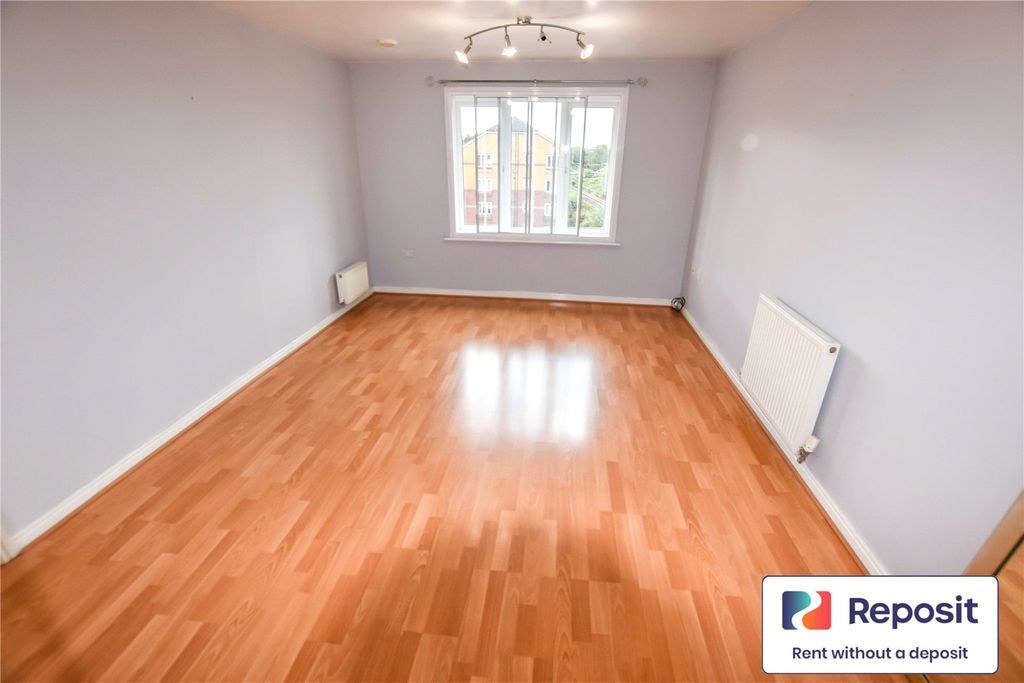 Property photo 2 of 11 Picture No. 12