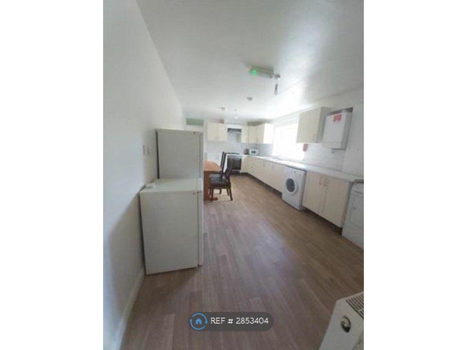 Property photo 2 of 13 Large Kitchen