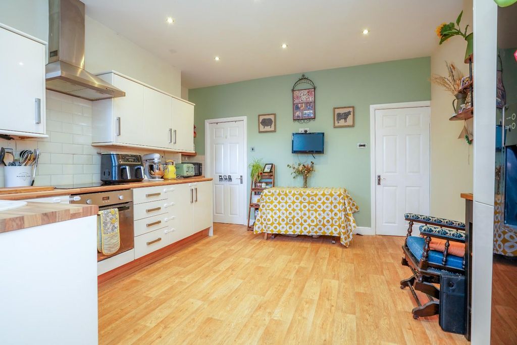 Property photo 3 of 15 Dsc01032.Jpg