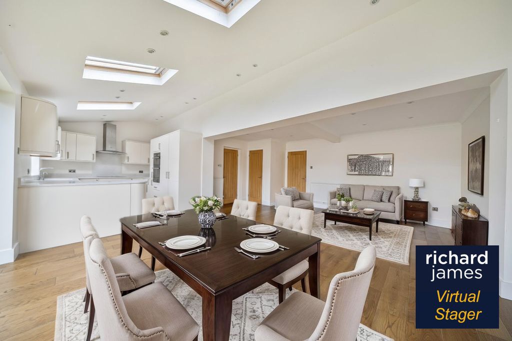 Property photo 2 of 29 Rj010159Vspdn1Baa