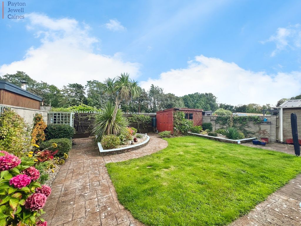 Property photo 2 of 11 Not Specified