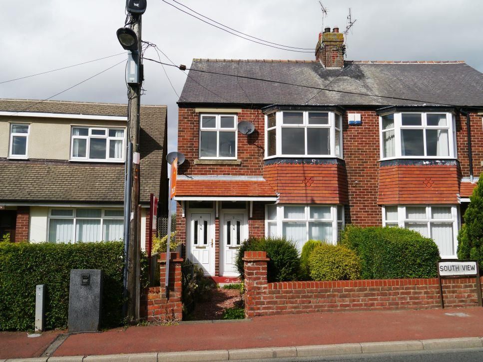 Property photo 1 of 8 Front