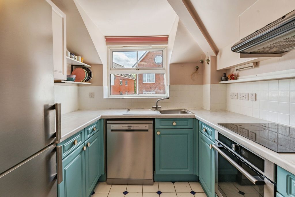 Property photo 3 of 17 Pbox-Img.Jpg