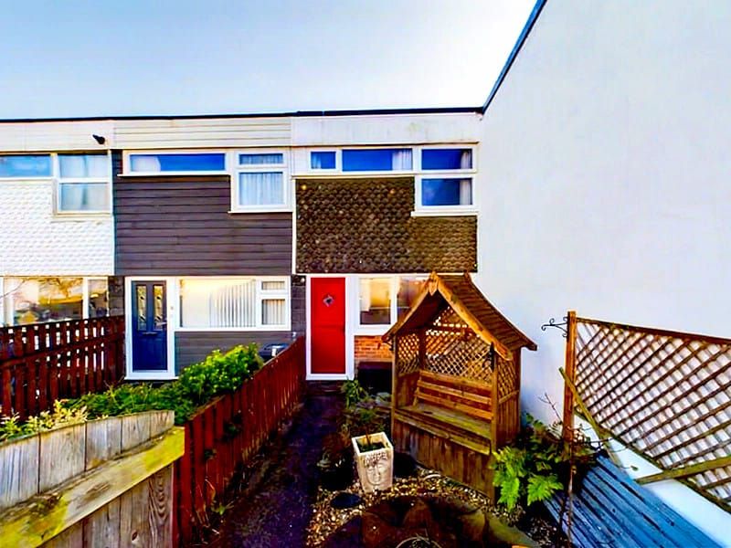 Property photo 1 of 10