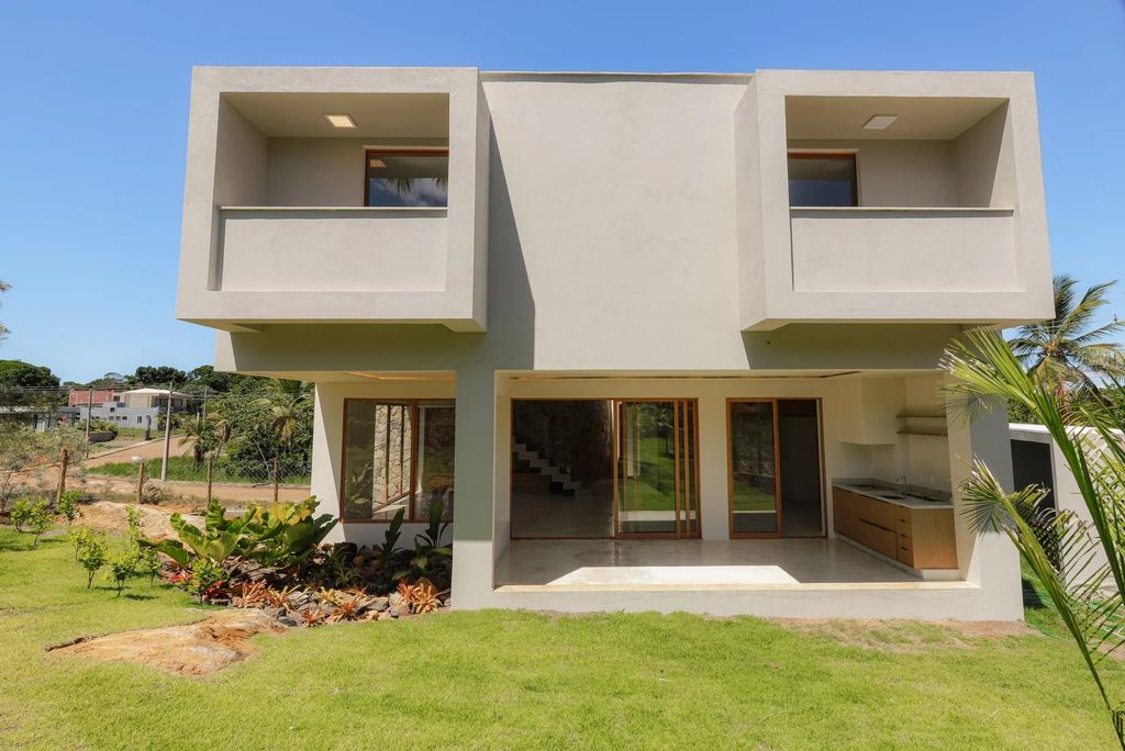 Property photo 1 of 13 Bah181 - Architect Home In The Atlantic Forest, Itacaré