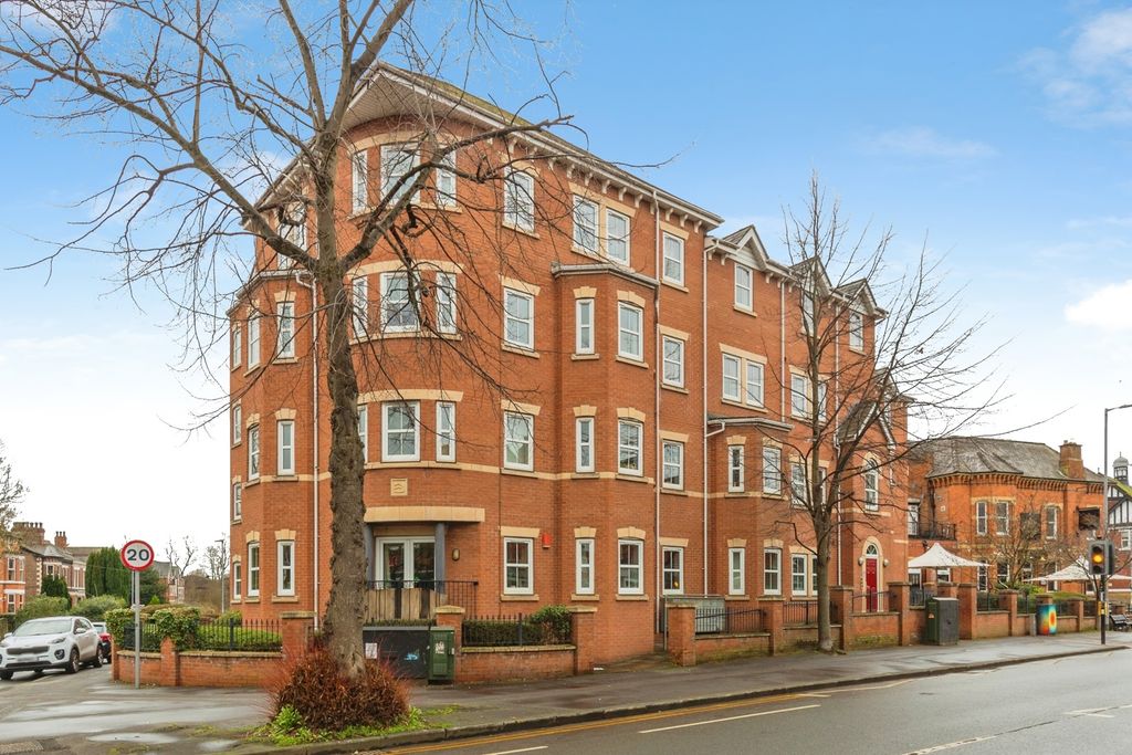 Property photo 1 of 20 Pbox-Img.Jpg