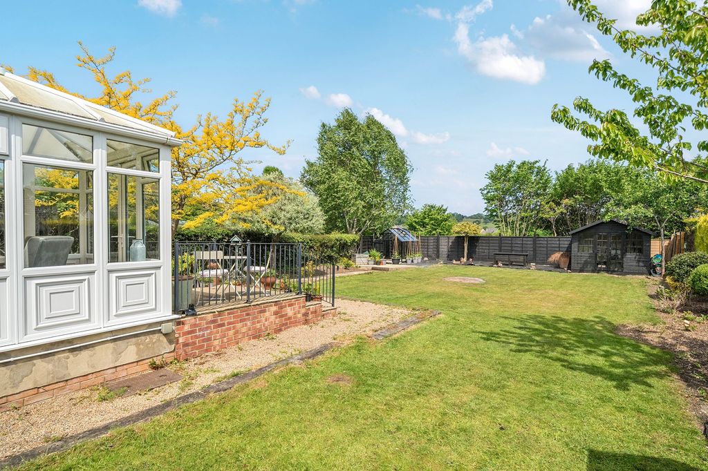 Property photo 3 of 16