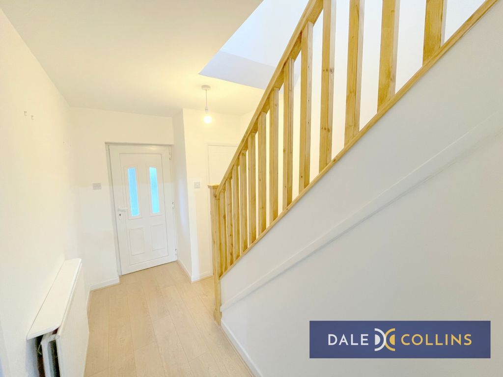 Property photo 2 of 20 Photo 3