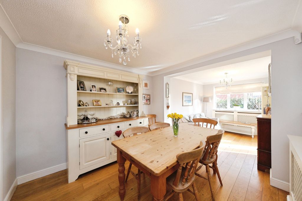 Property photo 2 of 19 Img_4850