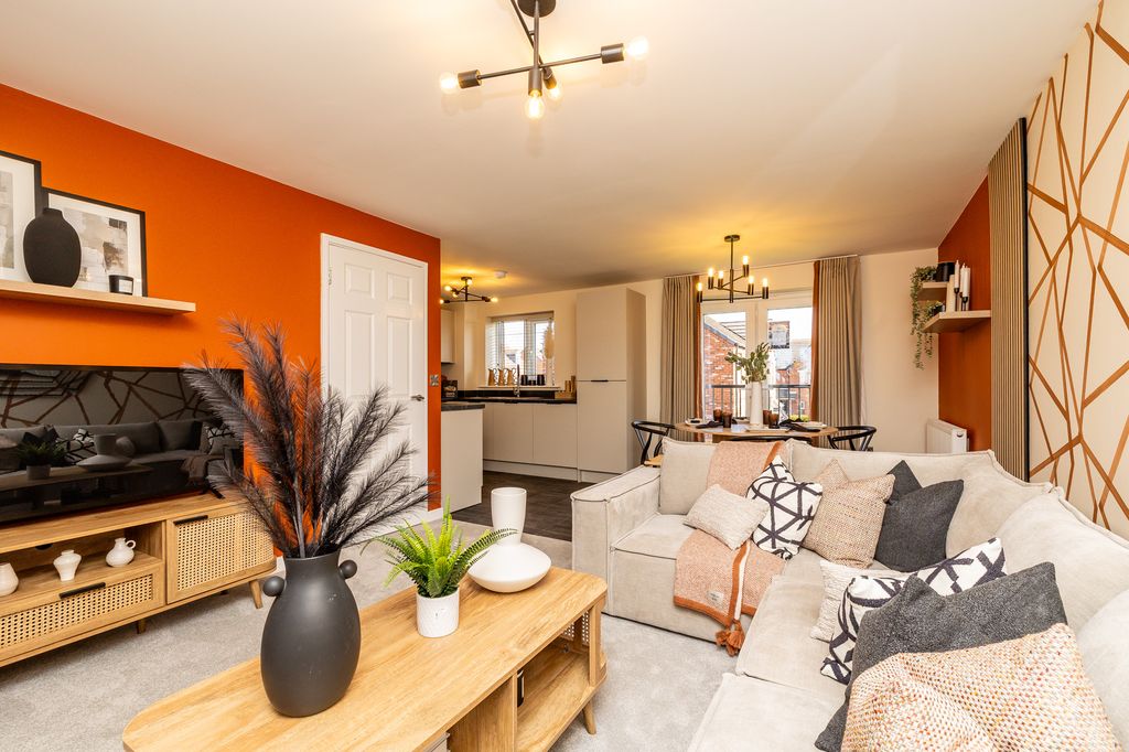 Property photo 3 of 7 Show Home