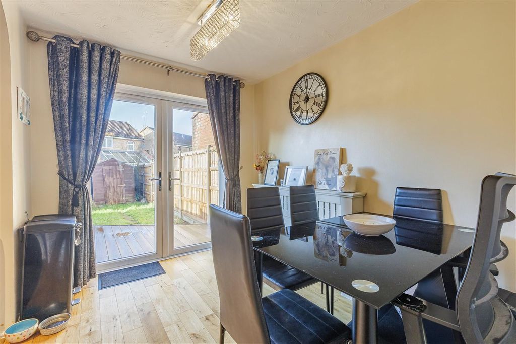 Property photo 3 of 20 103, Davenport (5).Jpg