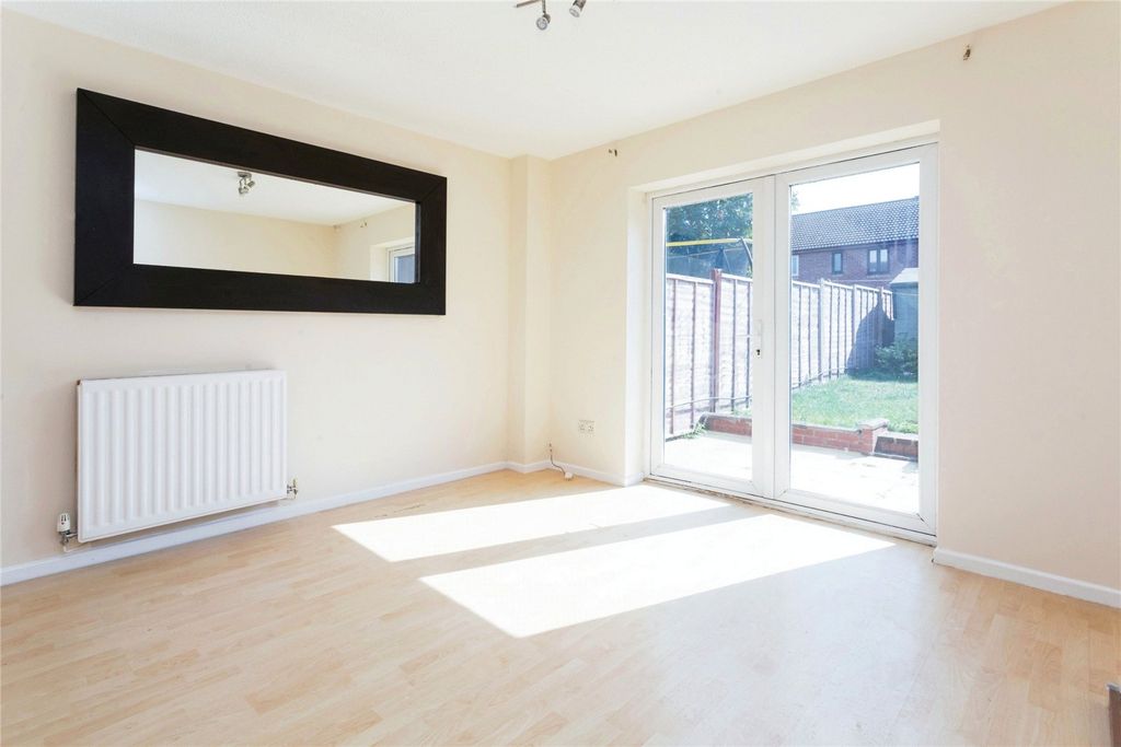 Property photo 3 of 9 Picture No. 09
