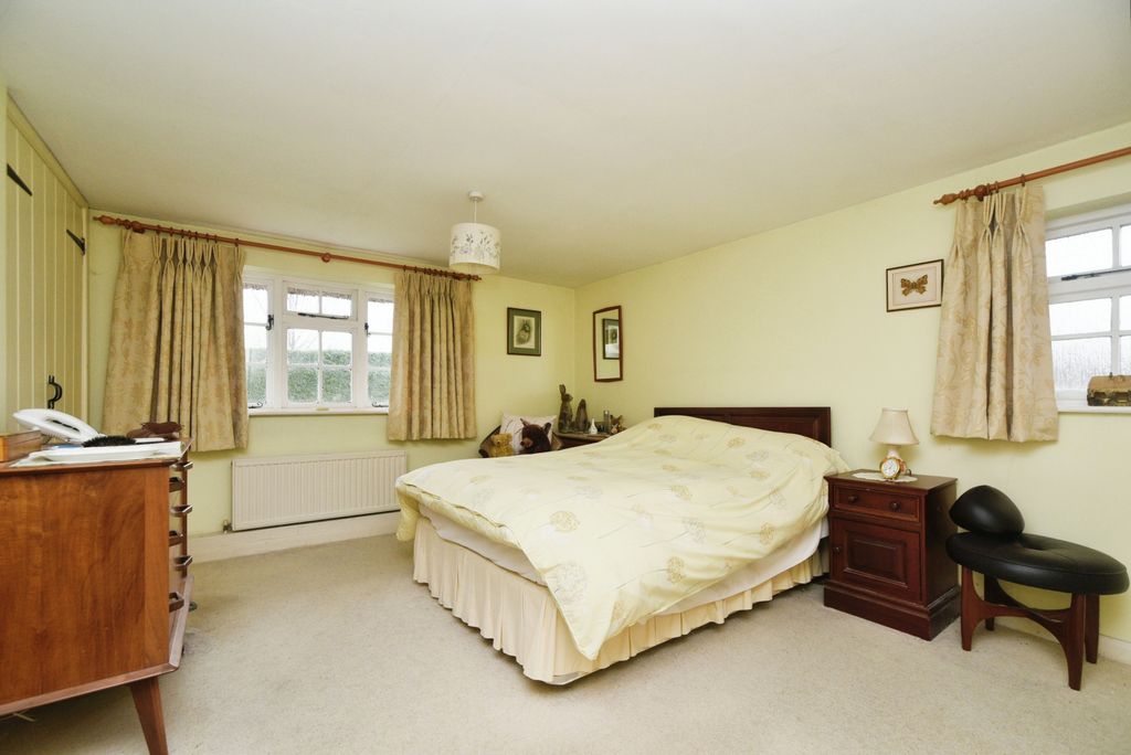 Additional image 11 of 4 bed detached house for saleMilton Road, Pewsey SN9