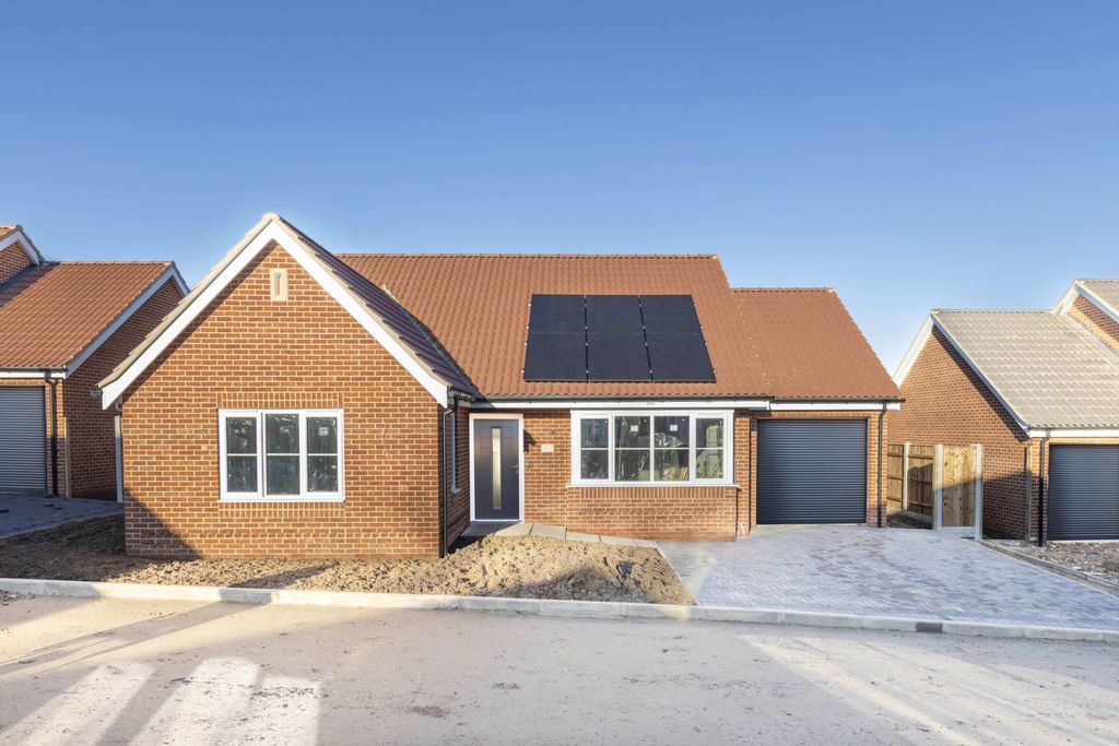 Property photo 1 of 5