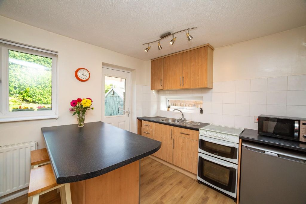 Property photo 3 of 20 7B1A4998.Jpg
