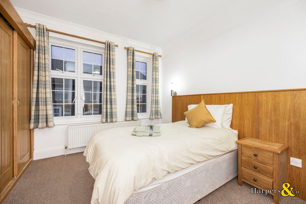 Property photo 1 of 20 Photo 1