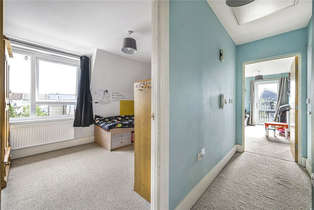 Property photo 2 of 23 Picture No. 02