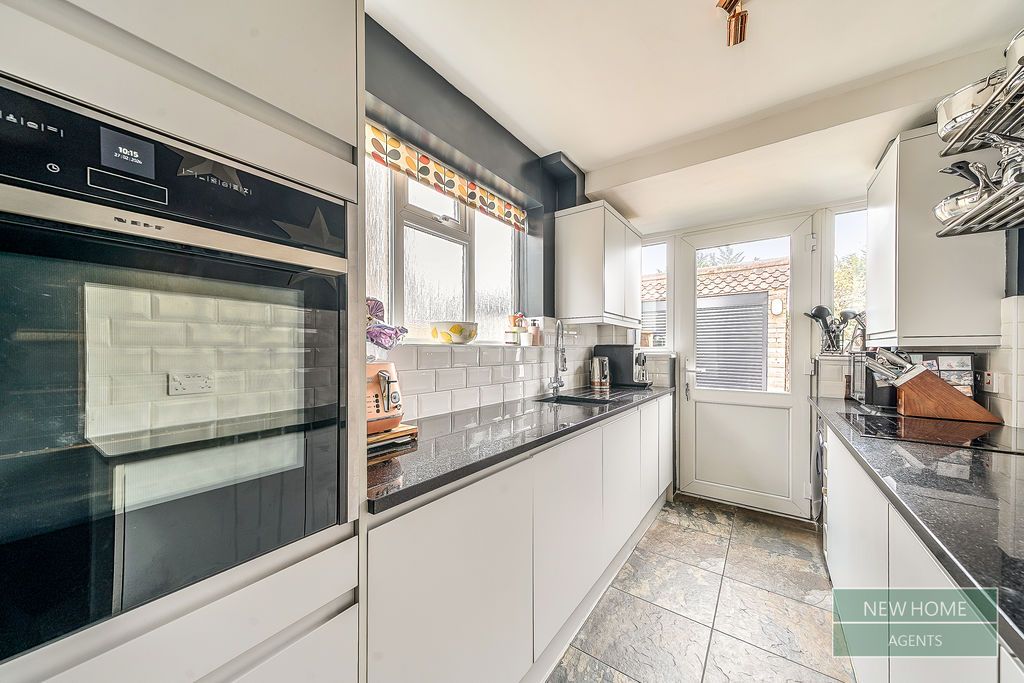 Property photo 2 of 21 Photo 15