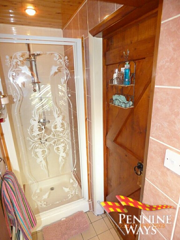 Property photo 3 of 20